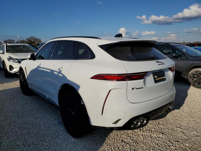 SADCZ2EE0NA697260 - 2022 JAGUAR F-PACE SVR WHITE photo 3