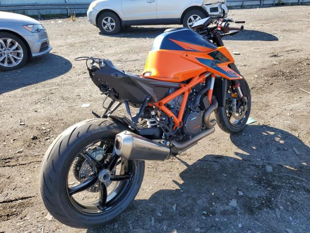 VBKV39402MM934654 - 2021 KTM 1290 SUPER ORANGE photo 4