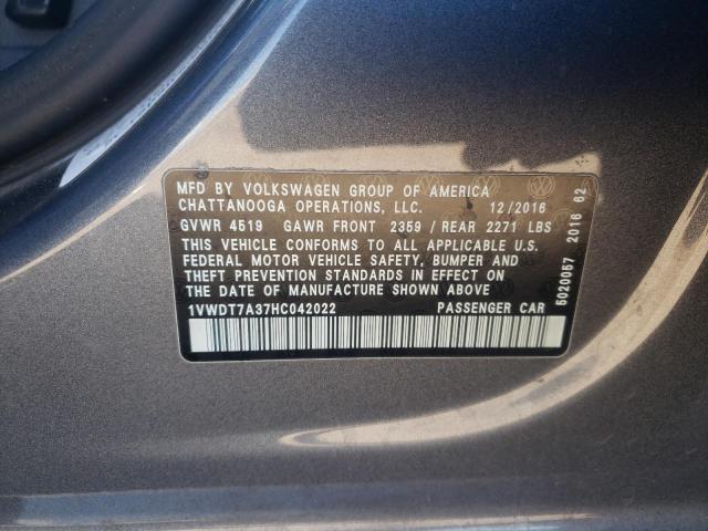 1VWDT7A37HC042022 - 2017 VOLKSWAGEN PASSAT R-L GRAY photo 10