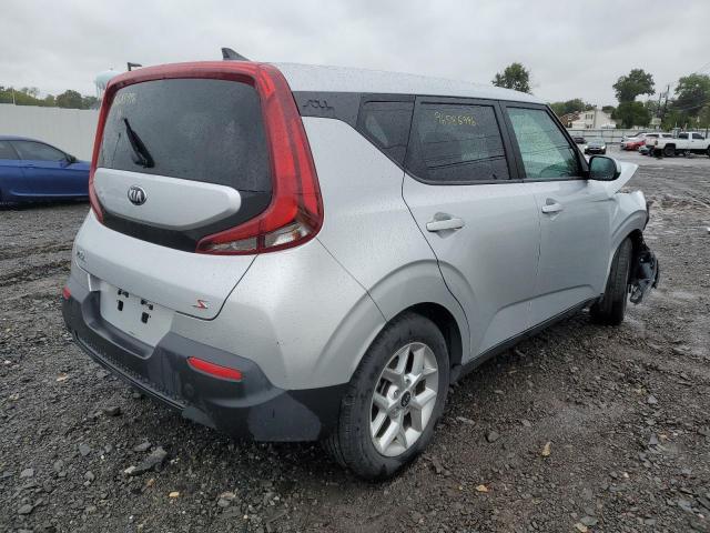 KNDJ23AU7M7787785 - 2021 KIA SOUL LX SILVER photo 4