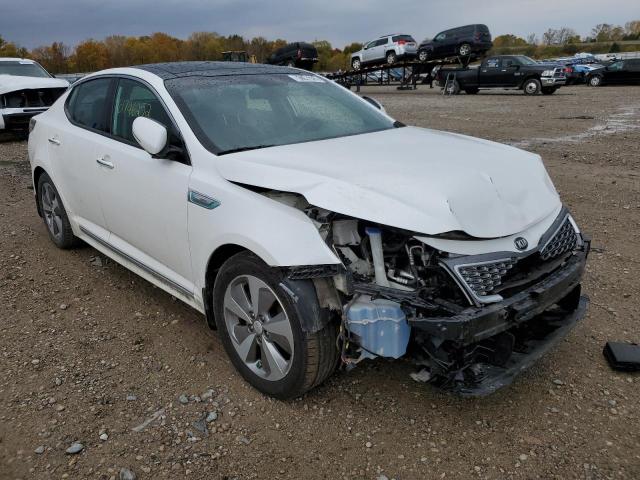 KNAGN4ADXF5085057 - 2015 KIA OPTIMA HYB WHITE photo 4