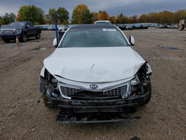 KNAGN4ADXF5085057 - 2015 KIA OPTIMA HYB WHITE photo 5