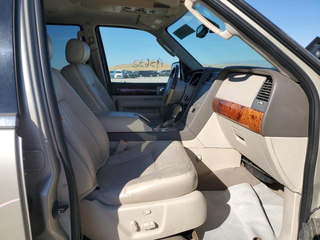 5LMFU27R54LJ03359 - 2004 LINCOLN NAVIGATOR ოქროსფერი ფოტო 5