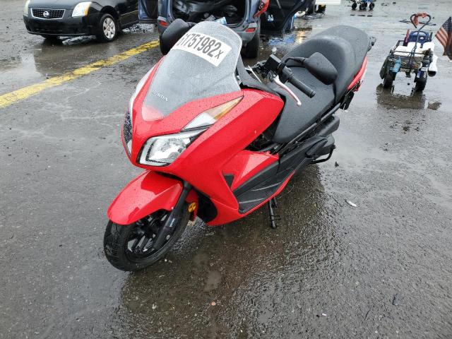 MLHNF0406E5001658 - 2014 HONDA NSS300 RED photo 2