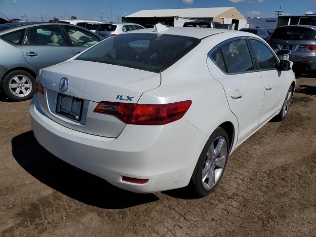 19VDE1F39FE003417 - 2015 ACURA ILX 20 WHITE photo 4