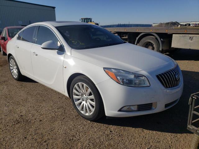 W04GW5EV5B1046896 - 2011 BUICK REGAL CXL WHITE photo 1