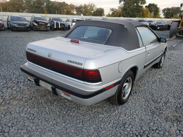 1C3XJ55J3KG166070 - 1989 CHRYSLER LEBARON PR SILVER photo 4