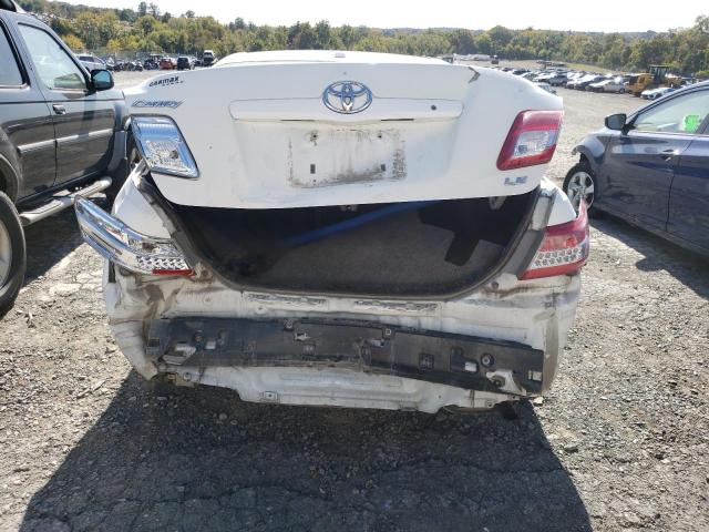 4T1BF3EK6AU542020 - 2010 TOYOTA CAMRY BASE WHITE photo 9