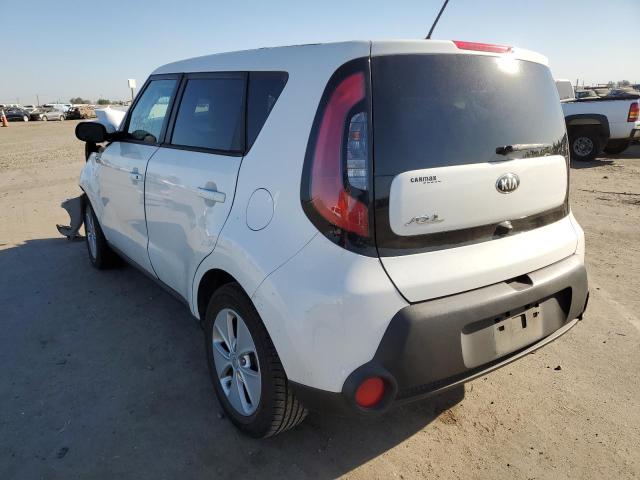 KNDJN2A28G7381518 - 2016 KIA SOUL WHITE photo 3