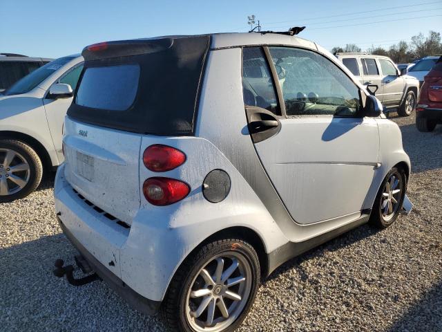 WMEEK31X48K110712 - 2008 SMART FORTWO PAS თეთრი ფოტო 4