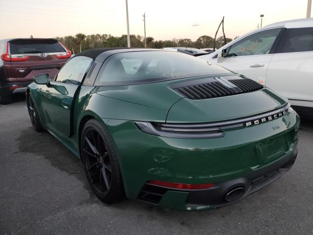 WP0BB2A95NS231466 - 2022 PORSCHE 911 TARGA GREEN photo 3