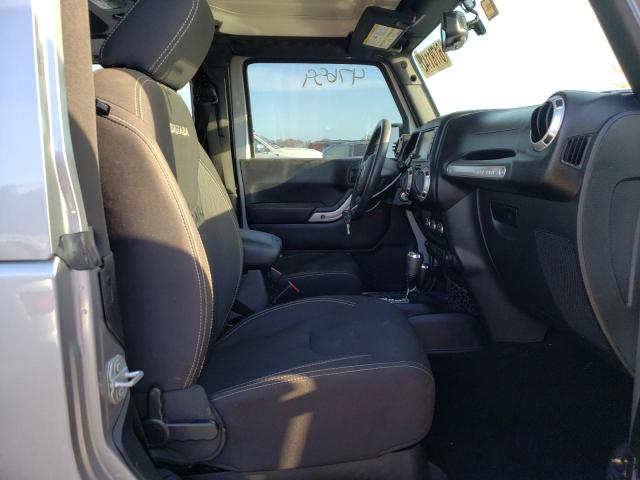 1C4GJWBG3JL922805 - 2018 JEEP WRANGLER S GRAY photo 5