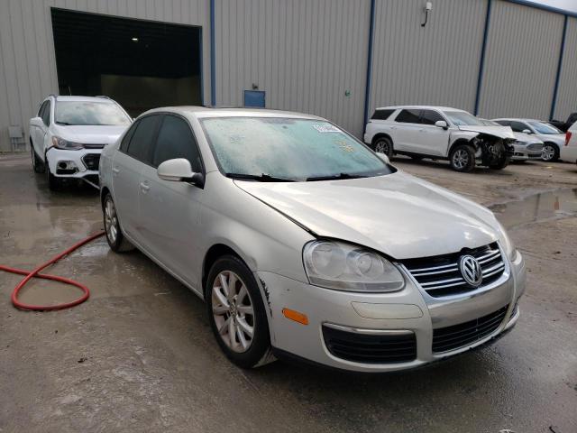 3VWRX7AJ5AM133531 - 2010 VOLKSWAGEN JETTA SILVER photo 1