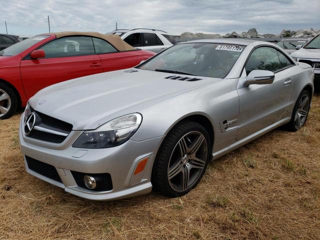 WDBSK70F49F151920 - 2009 MERCEDES-BENZ SL 63 AMG SILVER photo 2