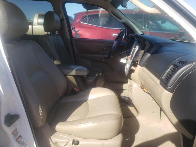 4F2CZ06104KM16711 - 2004 MAZDA TRIBUTE ES 白色 照片 5