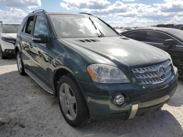 4JGBB72E08A350671 - 2008 MERCEDES-BENZ ML 550 GREEN photo 1