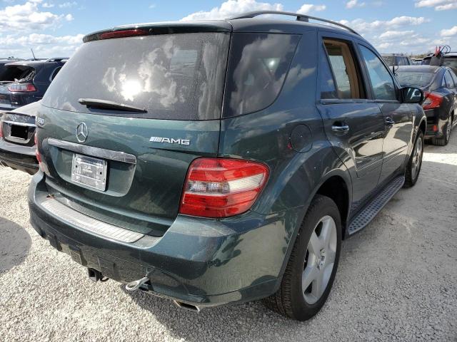 4JGBB72E08A350671 - 2008 MERCEDES-BENZ ML 550 GREEN photo 4