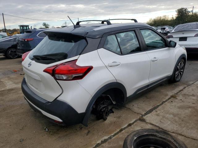 3N1CP5CU9JL510178 - 2018 NISSAN KICKS S WHITE photo 4