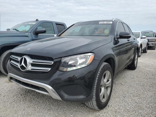 WDC0G4JB5JV073074 - 2018 MERCEDES-BENZ GLC 300 BLACK photo 2