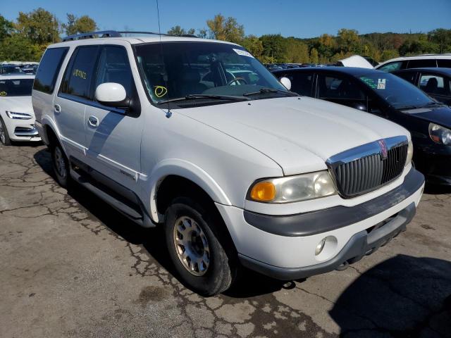 5LMPU28L5XLJ07088 - 1999 LINCOLN NAVIGATOR 白色 照片 1