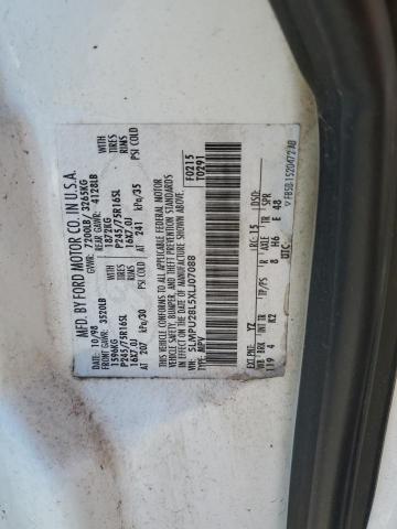 5LMPU28L5XLJ07088 - 1999 LINCOLN NAVIGATOR 白色 照片 10