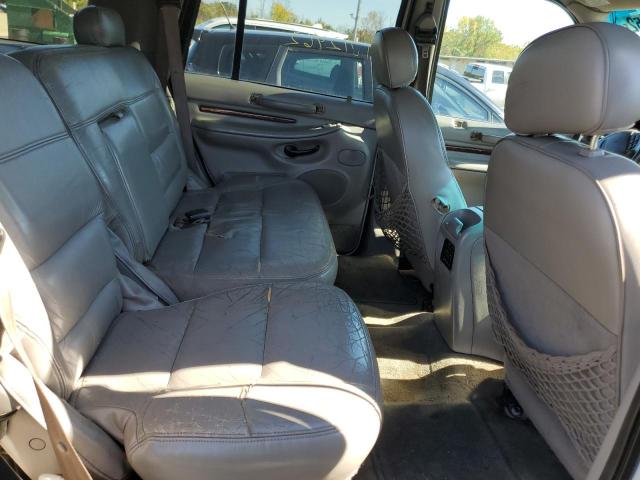 5LMPU28L5XLJ07088 - 1999 LINCOLN NAVIGATOR 白色 照片 6