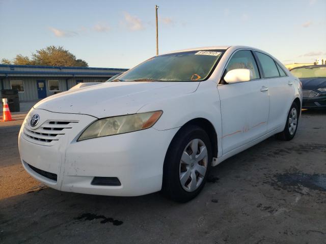 4T1BE46K87U524425 - 2007 TOYOTA CAMRY CE WHITE photo 2