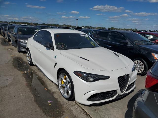 ZARFAMEV6M7646147 - 2021 ALFA ROMEO GIULIA QUA WHITE photo 1