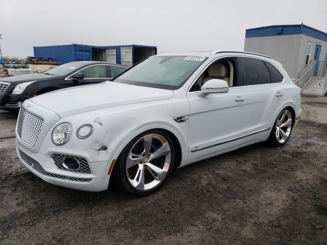 SJAAJ2ZV1LC027322 - 2020 BENTLEY BENTAYGA WHITE photo 2