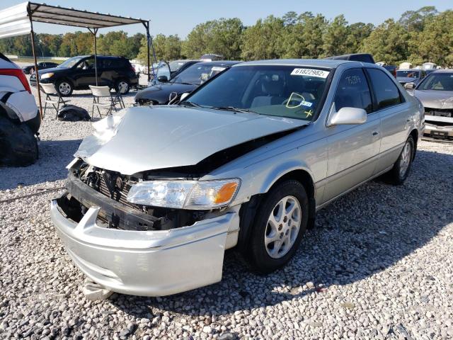 JT2BF22K510302895 - 2001 TOYOTA CAMRY CE SILVER photo 2