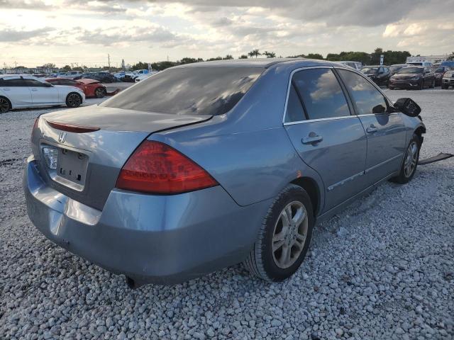 1HGCM56397A173246 - 2007 HONDA ACCORD SE BLUE photo 4