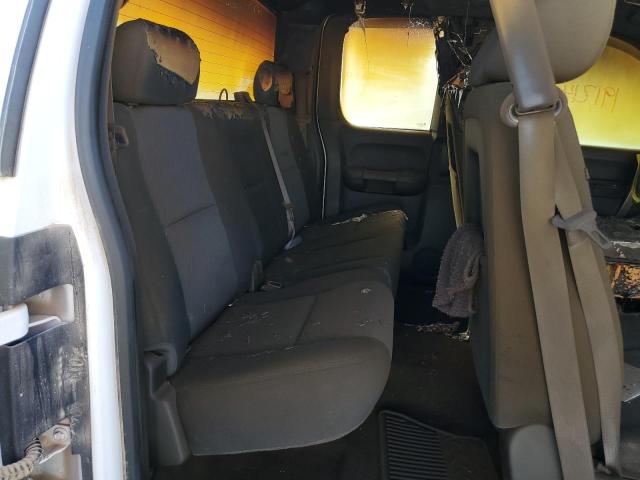 1GCRCSE0XDZ259745 - 2013 CHEVROLET SILVRDO LS WHITE photo 6