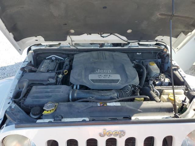 1C4BJWEG4CL179774 - 2012 JEEP WRANGLER U WHITE photo 7