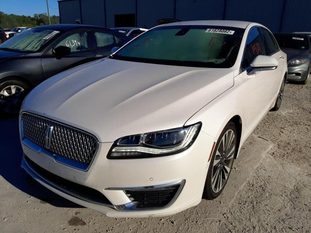 3LN6L5E9XJR613486 - 2018 LINCOLN MKZ RESERV WHITE photo 2