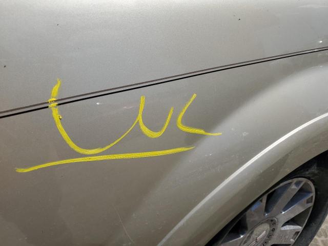 5LMFU28R64LJ08519 - 2004 LINCOLN NAVIGATOR 棕色 照片 9