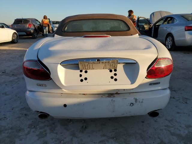 SAJDA42C352A44054 - 2005 JAGUAR XK8 WHITE photo 6