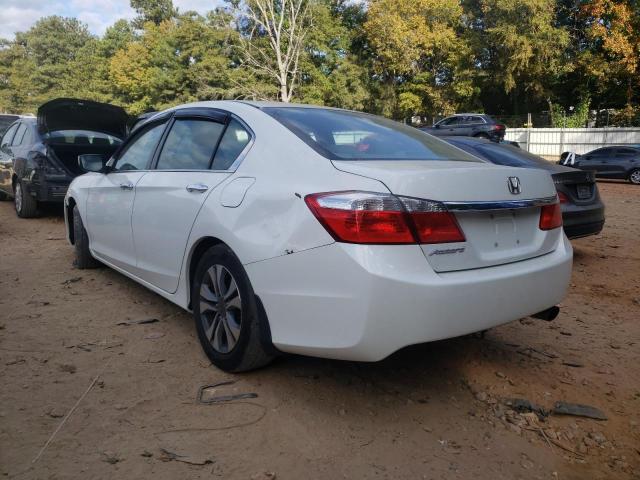 1HGCR2F35FA002413 - 2015 HONDA ACCORD LX WHITE photo 3