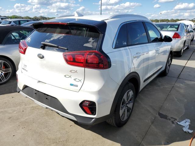 KNDCB3LC8M5471515 - 2021 KIA NIRO LX WHITE photo 4