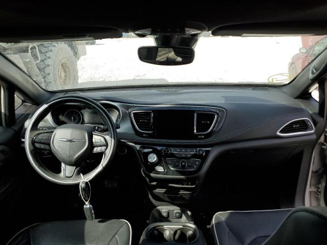 2C4RC1GG8KR720890 - 2019 CHRYSLER PACIFICA L WHITE photo 9