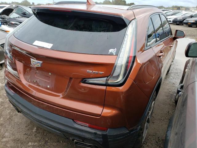 1GYFZER46KF109737 - 2019 CADILLAC XT4 SPORT ORANGE photo 4