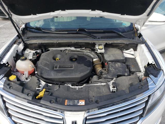 5LMCJ3C94JUL03937 - 2018 LINCOLN MKC RESERV WHITE photo 7