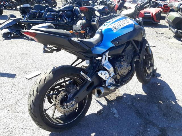 JYARM06E2HA011937 - 2017 YAMAHA FZ07 BLUE photo 4