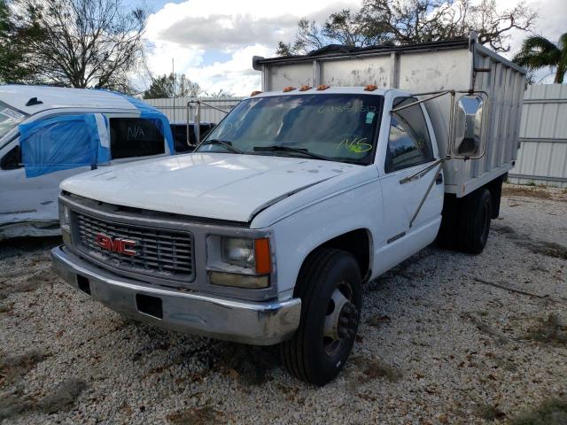 1GDHC34F5XF088797 - 1999 GMC SIERRA C35 WHITE photo 2