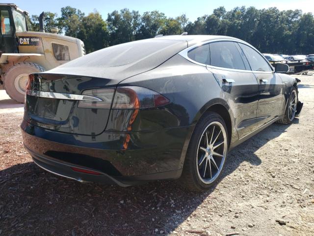 5YJSA1H17EFP30604 - 2014 TESLA MODEL S შავი ფოტო 4