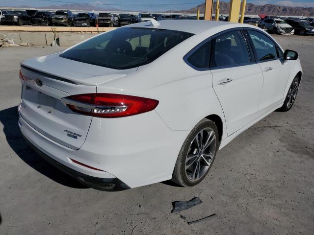 3FA6P0D95KR117502 - 2019 FORD FUSION TIT WHITE photo 4