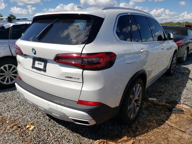 5UXCR4C0XM9G17396 - 2021 BMW X5 SDRIVE WHITE photo 4