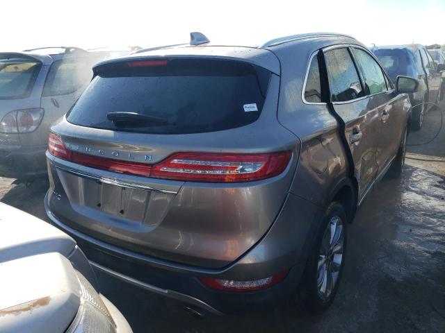 5LMCJ2C95KUL11993 - 2019 LINCOLN MKC SELECT 米色 照片 4