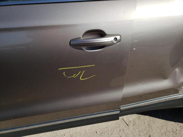 5LMCJ2C95KUL11993 - 2019 LINCOLN MKC SELECT 米色 照片 9