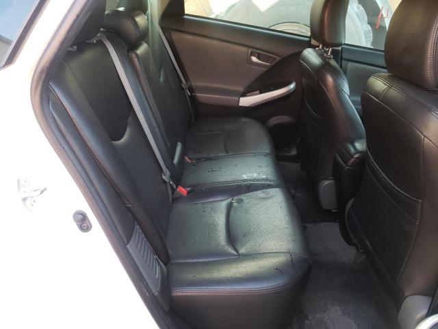 JTDKN3DU9F0439991 - 2015 TOYOTA PRIUS WHITE photo 6