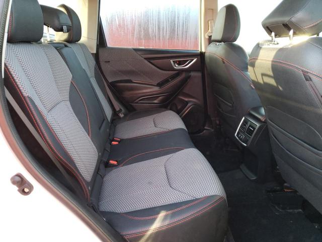 JF2SKAPC5KH564970 - 2019 SUBARU FORESTER S WHITE photo 6